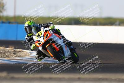 media/Sep-06-2025-CRA (Sat) [[cd32356307]]/Races/Race 11/